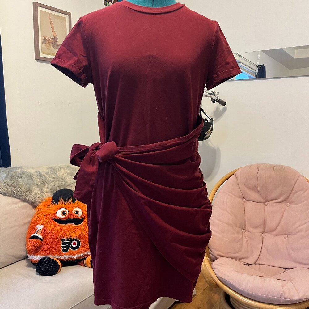Red Knotted Wrap T-Shirt Dress